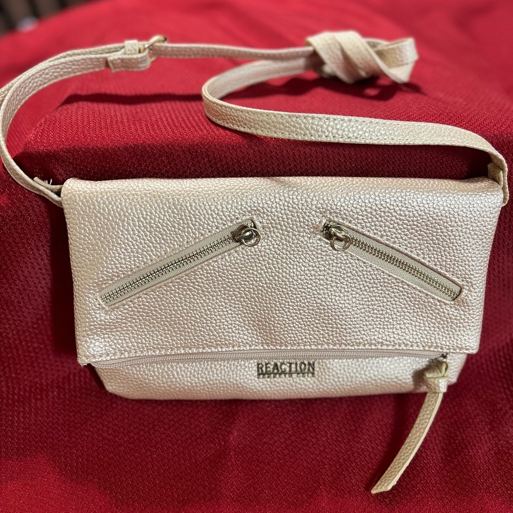 Kenneth Cole Reaction purse